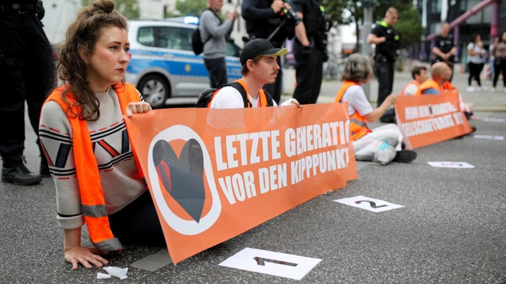 Letzte Generation: Ein umstrittener Vorstoß für sofortige Klimamaßnahmen Letzte Generation Ein umstrittener Vorstoß für sofortige Klimamaßnahmen